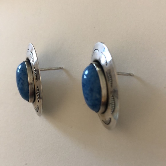 Sterling silver and lapis lazuli post earrings - Picture 2 of 4